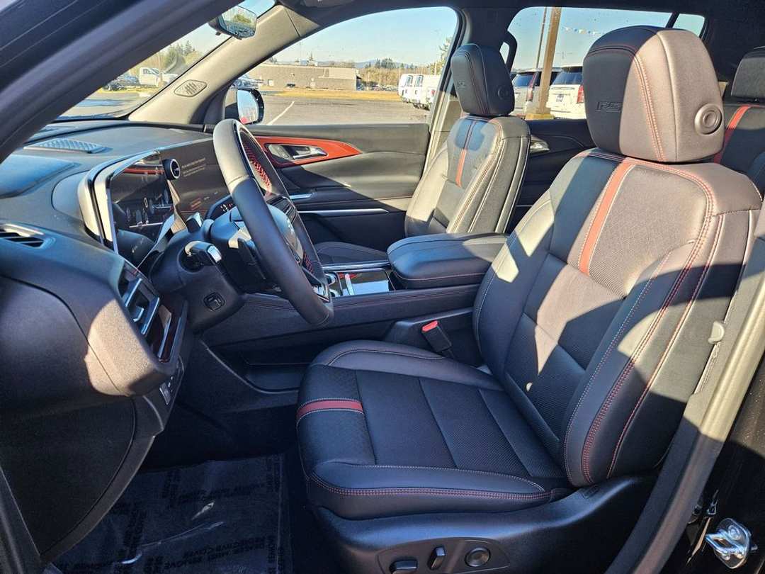 2026 Chevrolet Traverse RS - Image 14