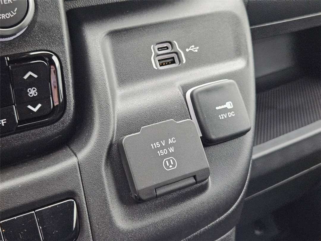 2026 Ram Promaster 1500 Low Roof - Image 24