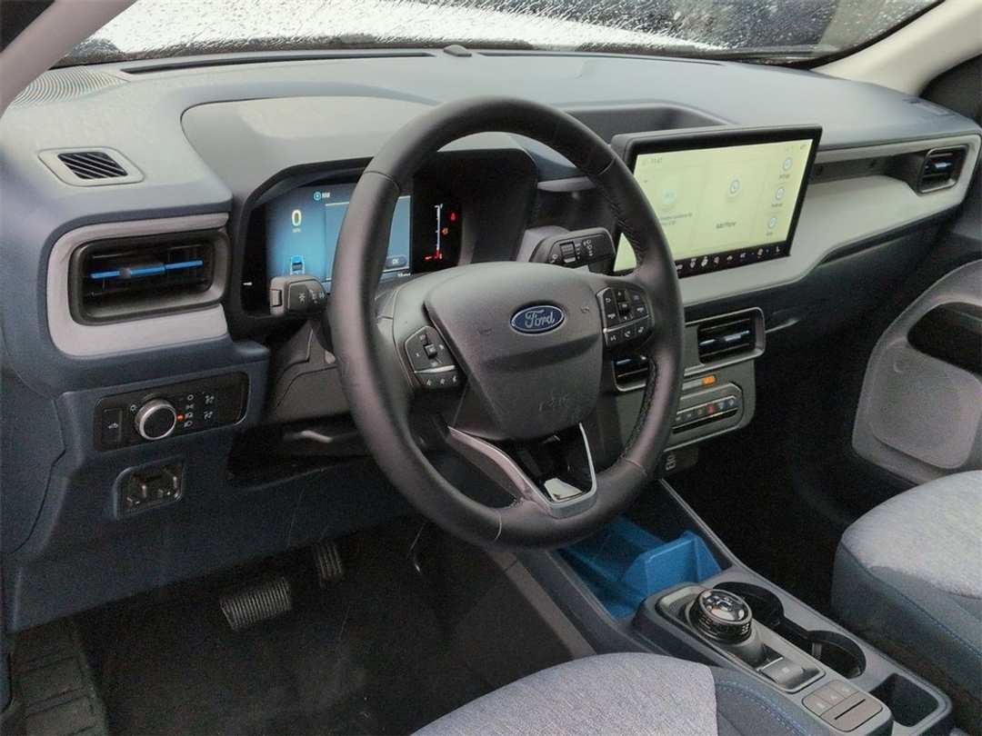 2026 Ford Maverick XLT - Image 12