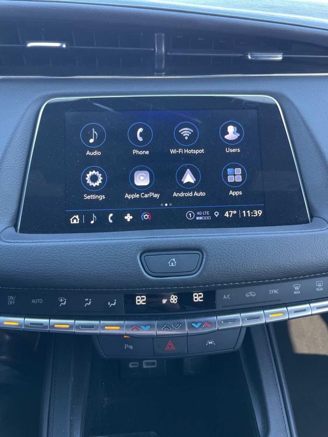 2023 Cadillac Xt4 Premium Luxury - Image 13