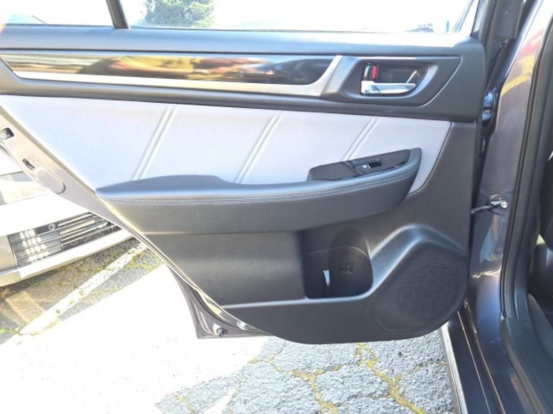 2017 Subaru Legacy 2.5i - Image 26