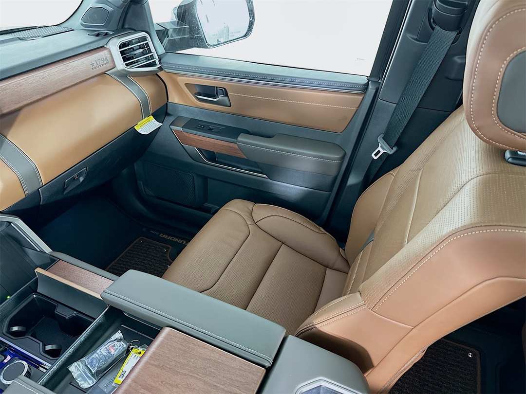 2026 Toyota Tundra 1794 Edition - Image 24