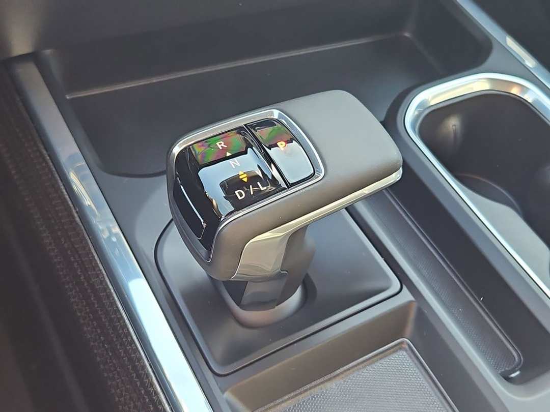 2026 Chevrolet Silverado 1500 RST - Image 20