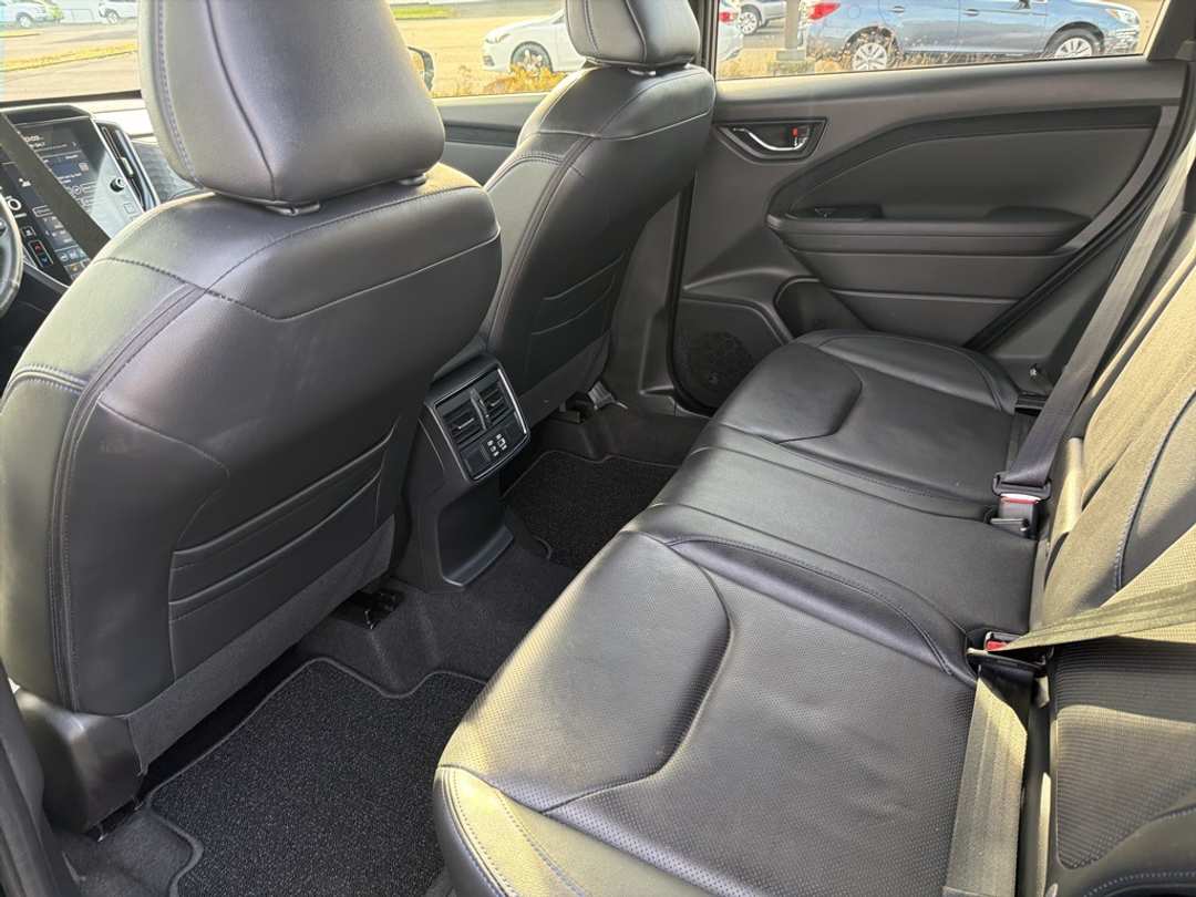 2025 Subaru Forester Limited - Image 20