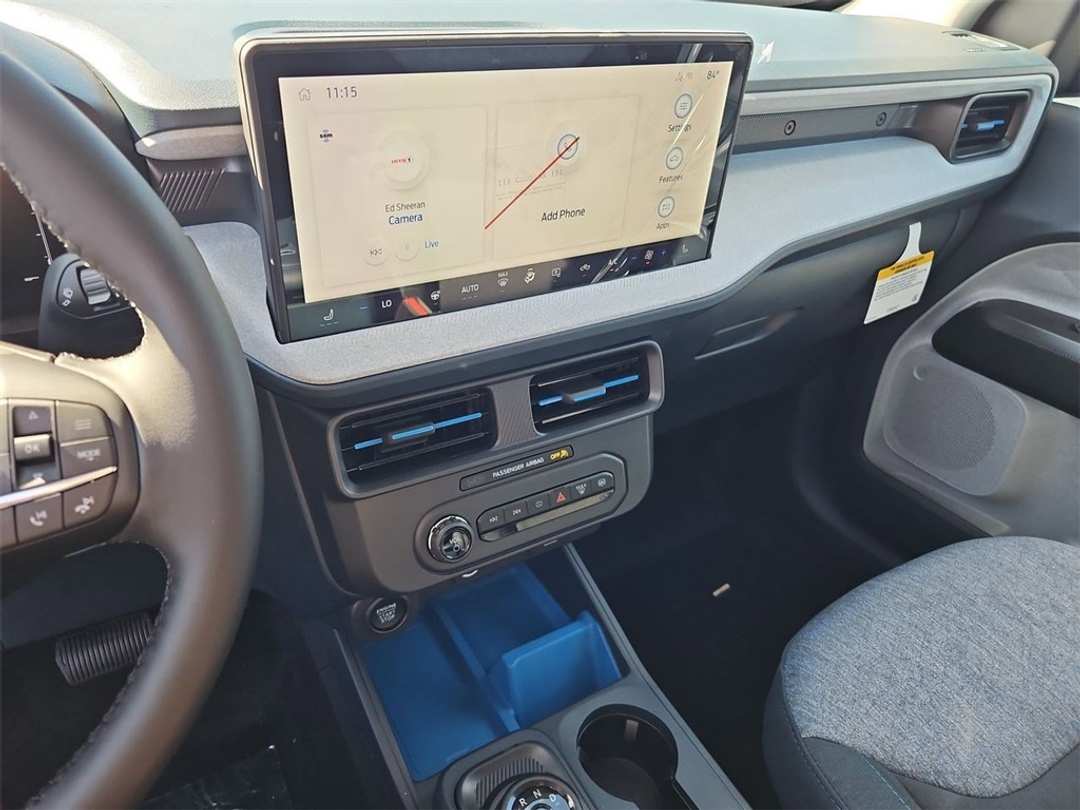 2025 Ford Maverick XLT - Image 18