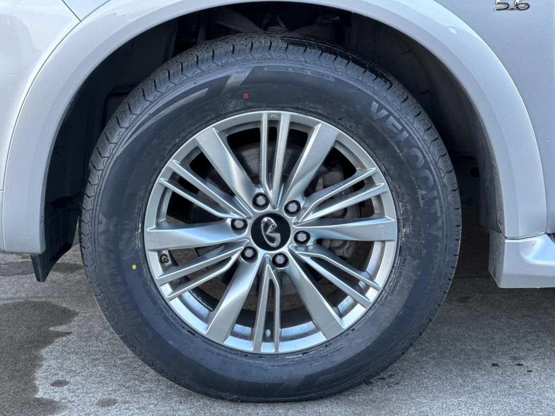 2019 INFINITI Qx80 LUXE - Image 26