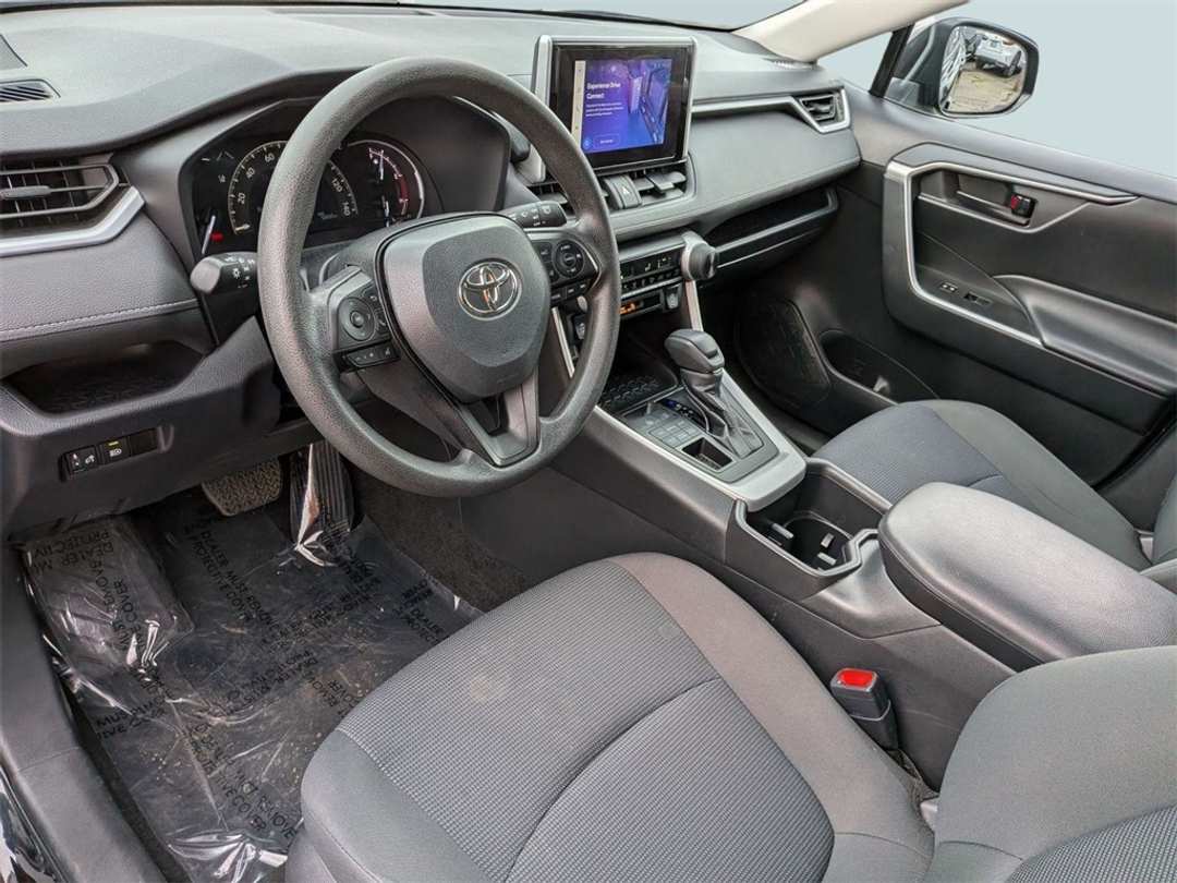 2024 Toyota Rav4 LE - Image 13