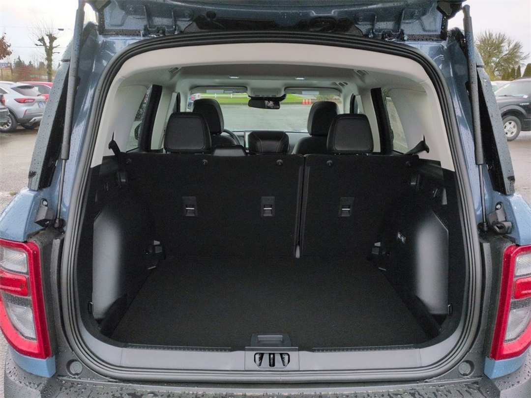 2025 Ford Bronco Sport Outer Banks - Image 26