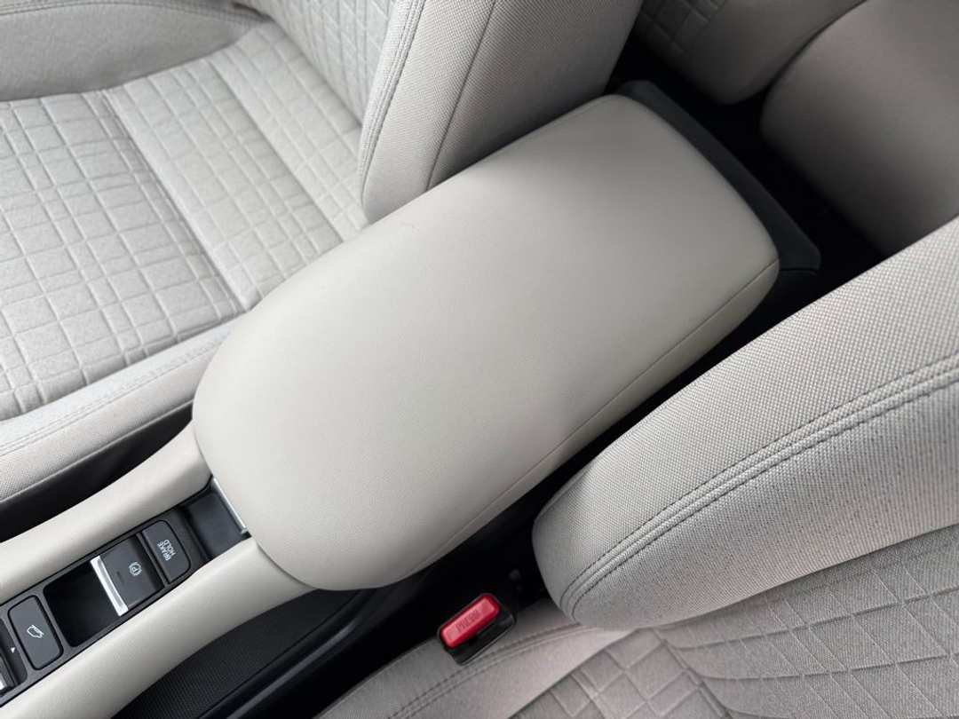 2026 Honda HR-V LX - Image 25