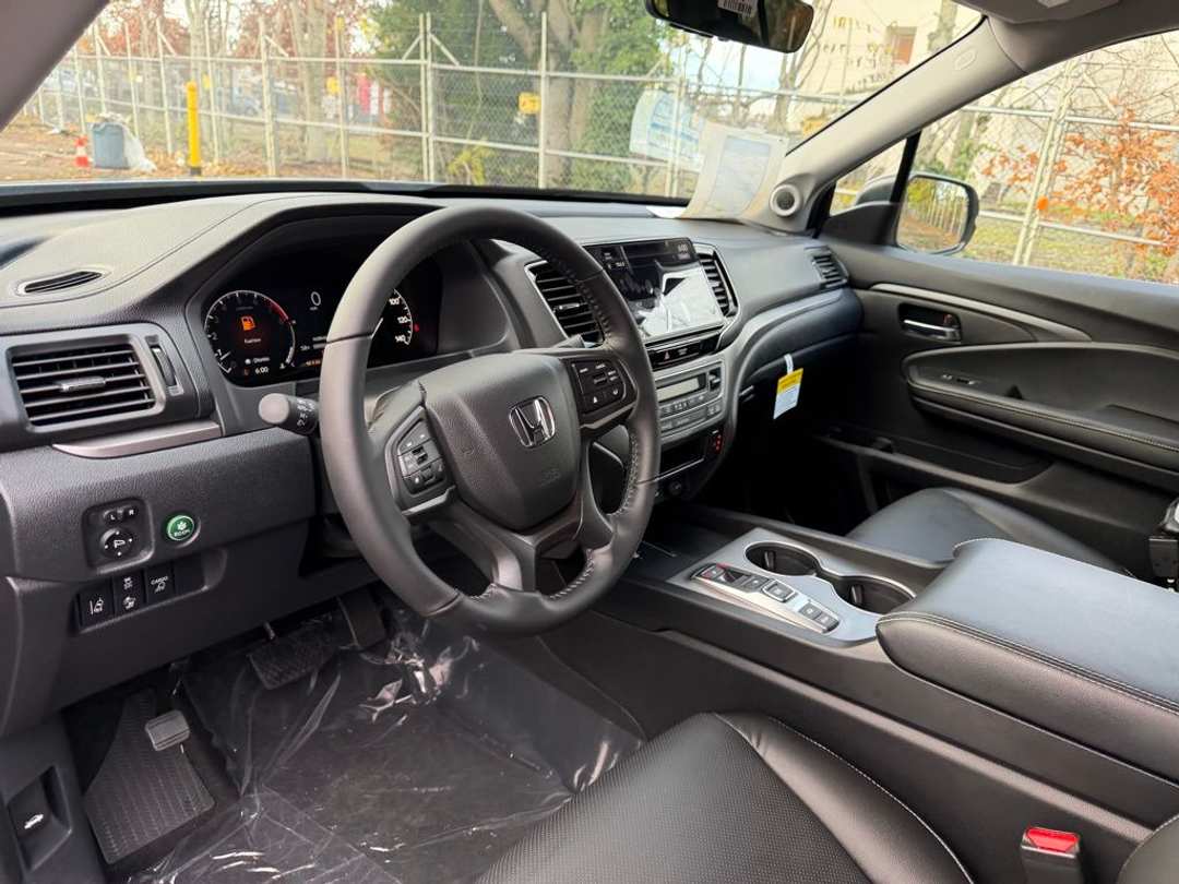 2026 Honda Ridgeline RTL - Image 15