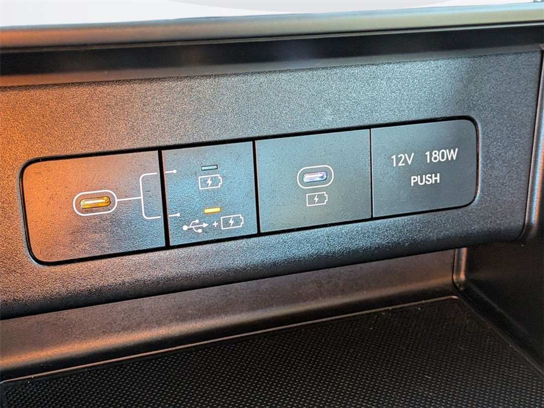 2025 Hyundai Sonata SEL - Image 25