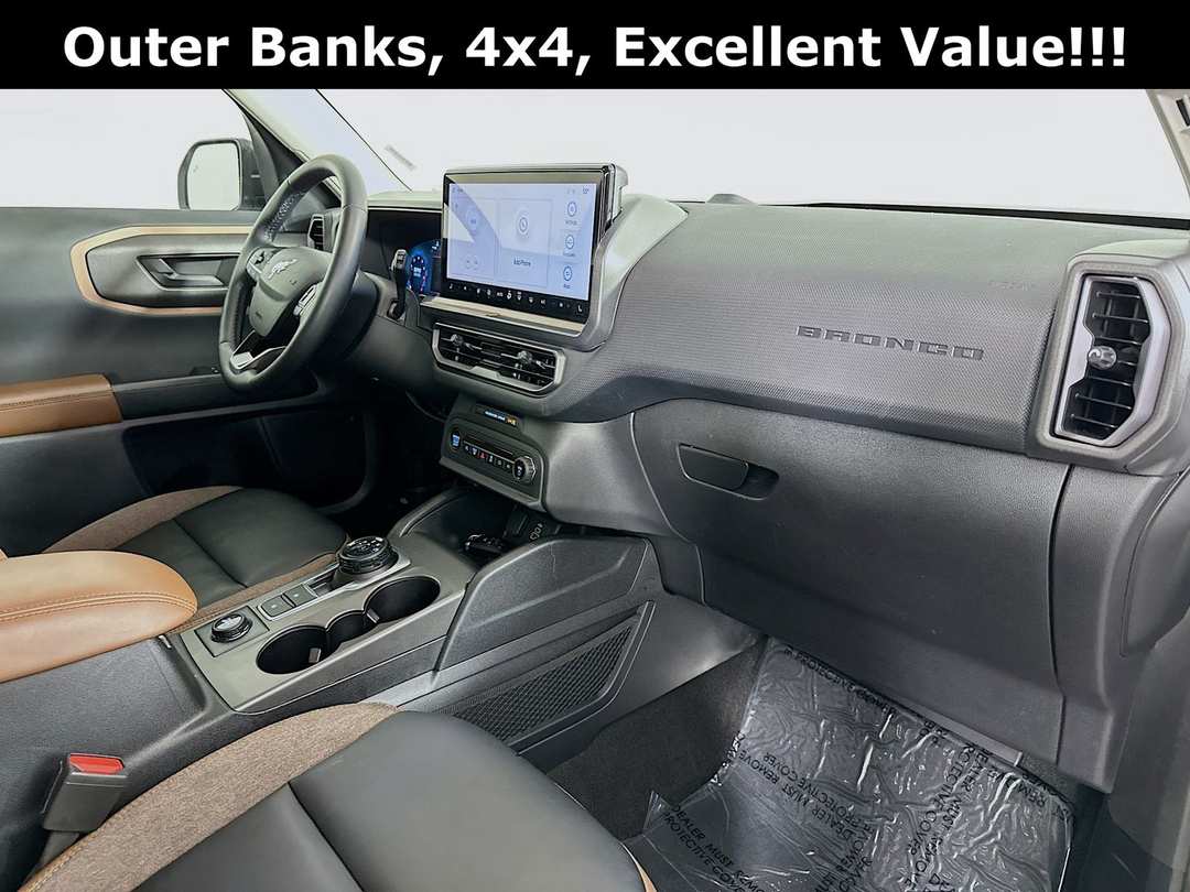2025 Ford Bronco Sport Outer Banks - Image 28