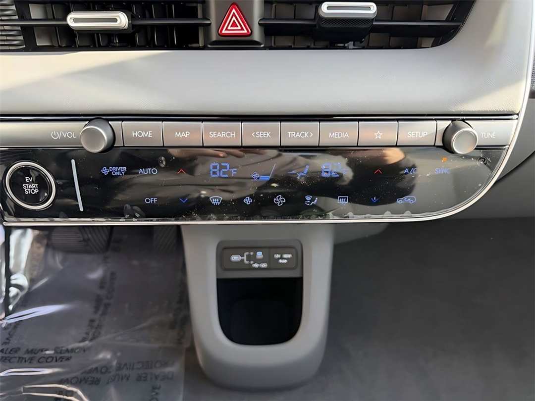2026 Hyundai Ioniq 5 Limited - Image 22