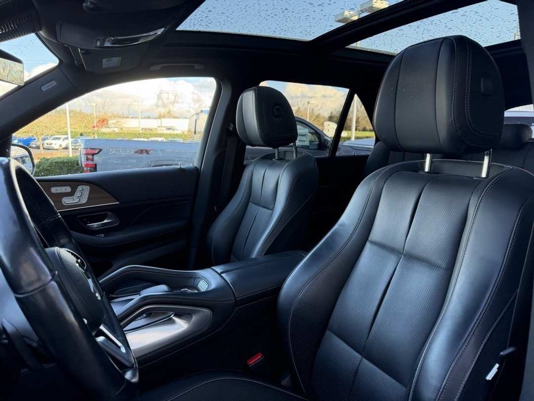 2021 Mercedes-Benz GLE GLE 450 - Image 14