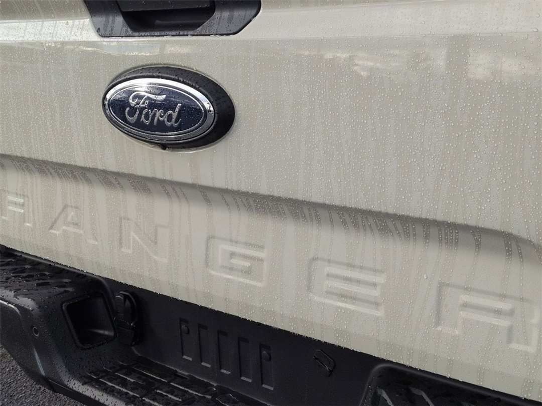 2025 Ford Ranger XLT - Image 25