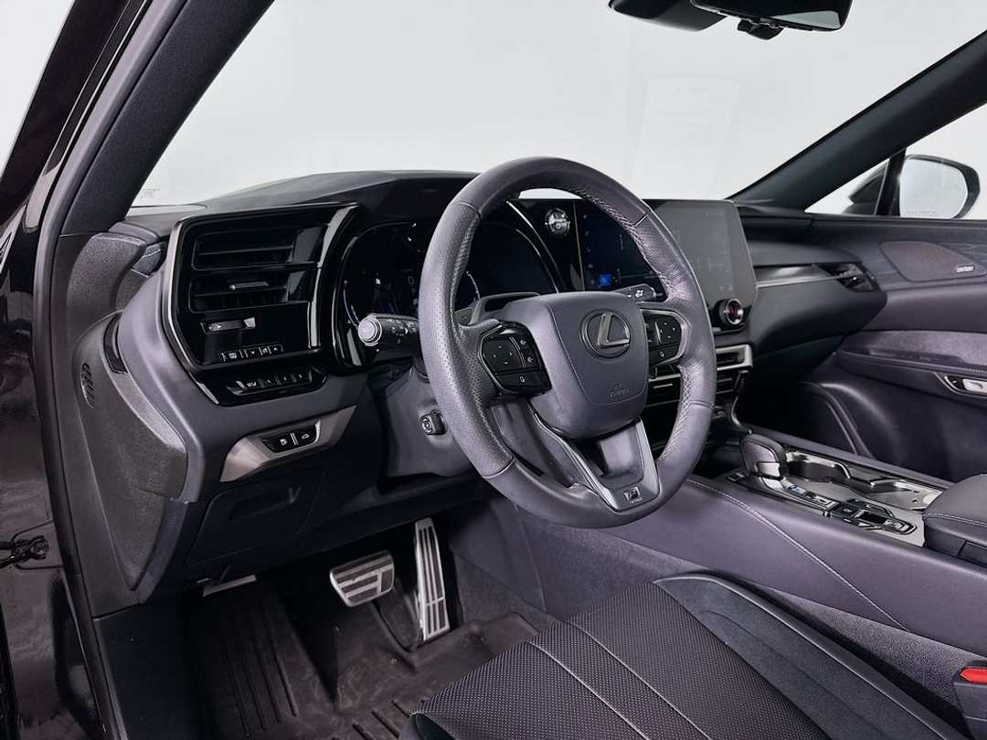 2024 Lexus RX 500h F SPORT Performance - Image 10