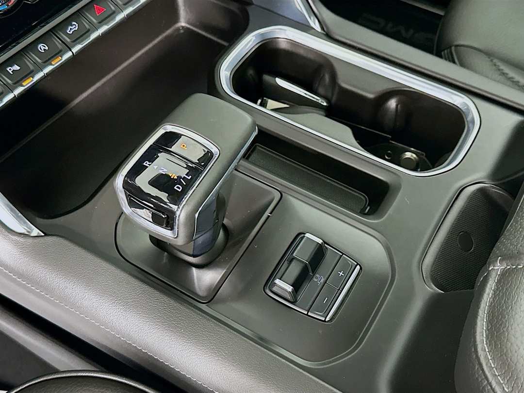 2023 GMC Sierra 1500 Denali - Image 18