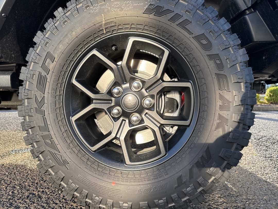 2026 Jeep Wrangler Willys - Image 11