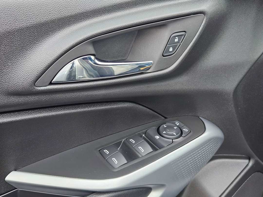 2026 Chevrolet Trax 1RS - Image 11