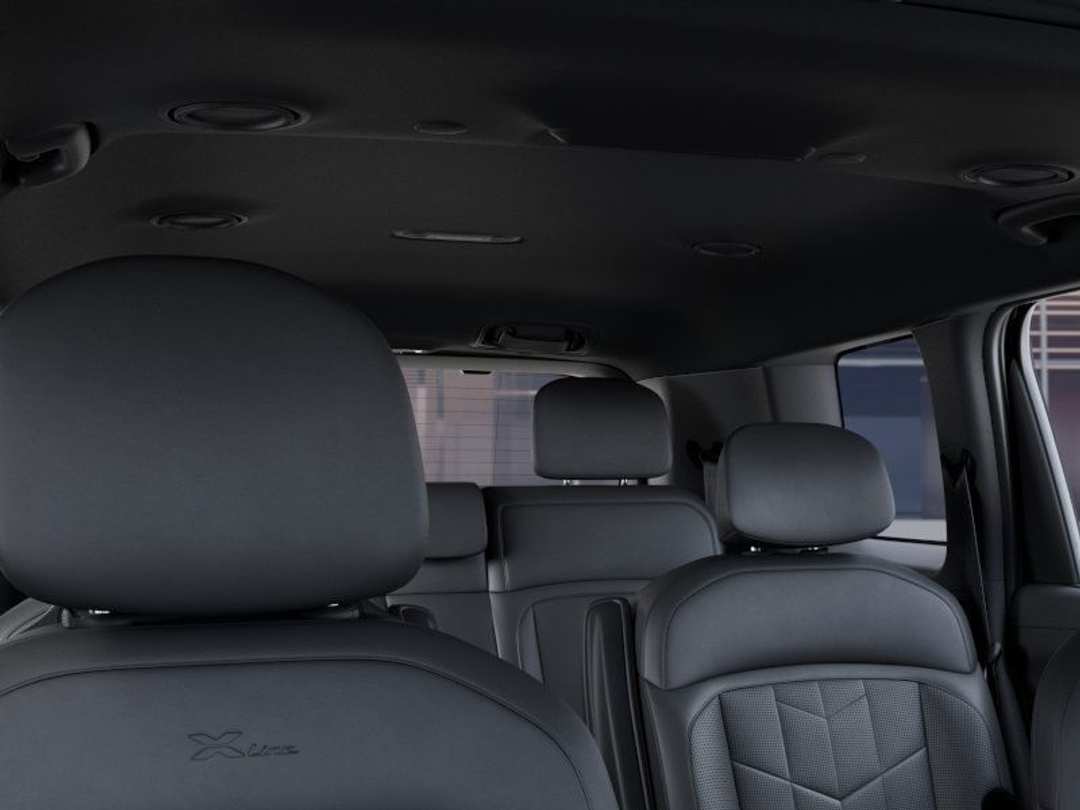 2027 Kia Telluride EX - Image 27