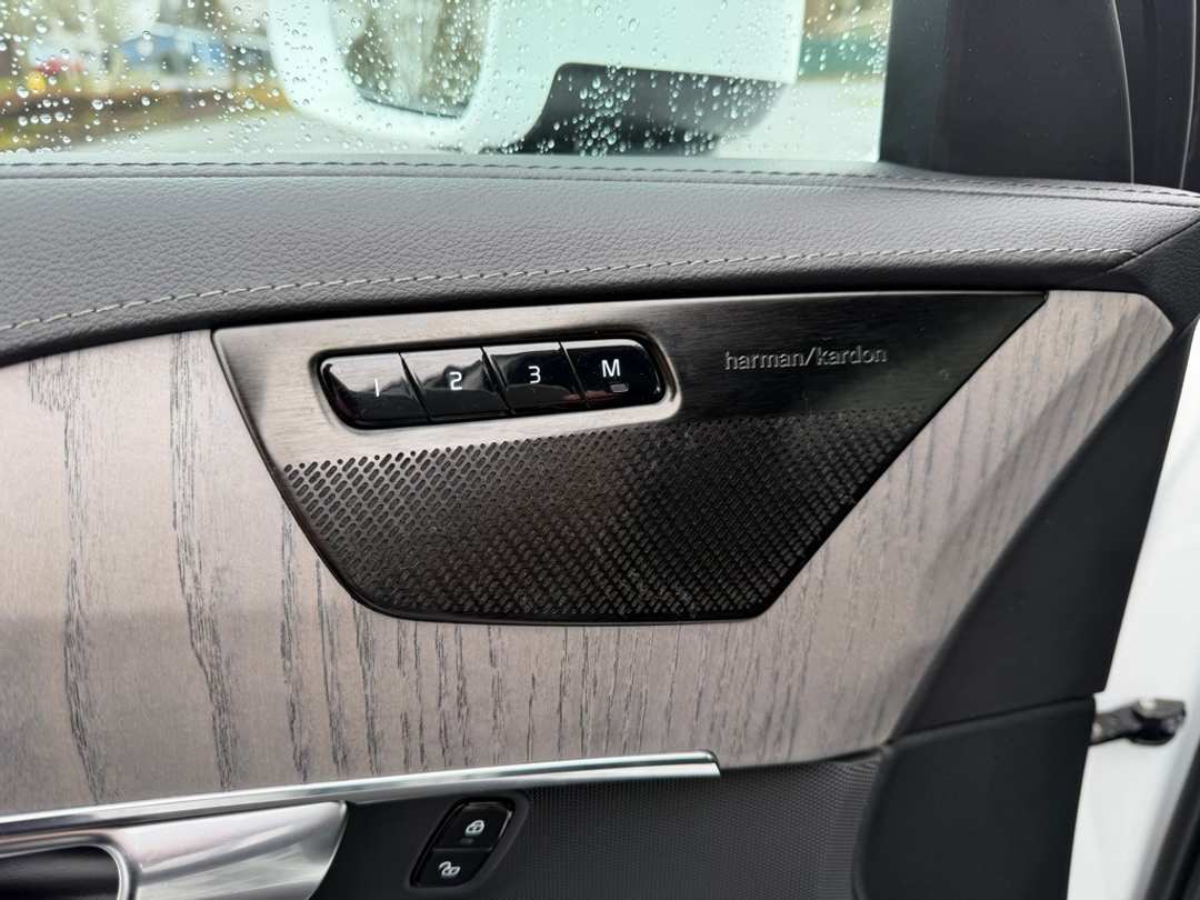 2021 Volvo Xc90 Recharge T8 Inscription 6 Passenger - Image 13