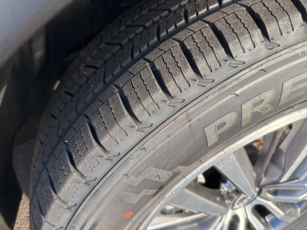 2023 Nissan Armada SL - Image 10