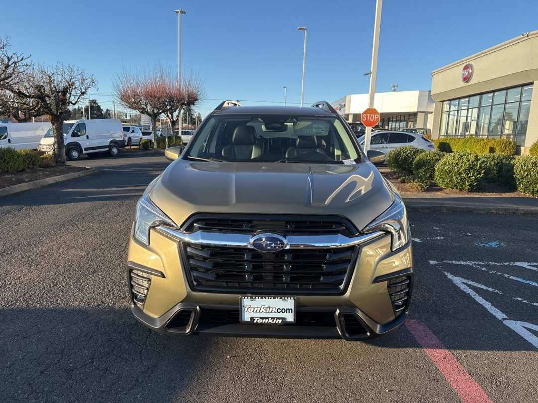 2023 Subaru Ascent Limited - Image 2