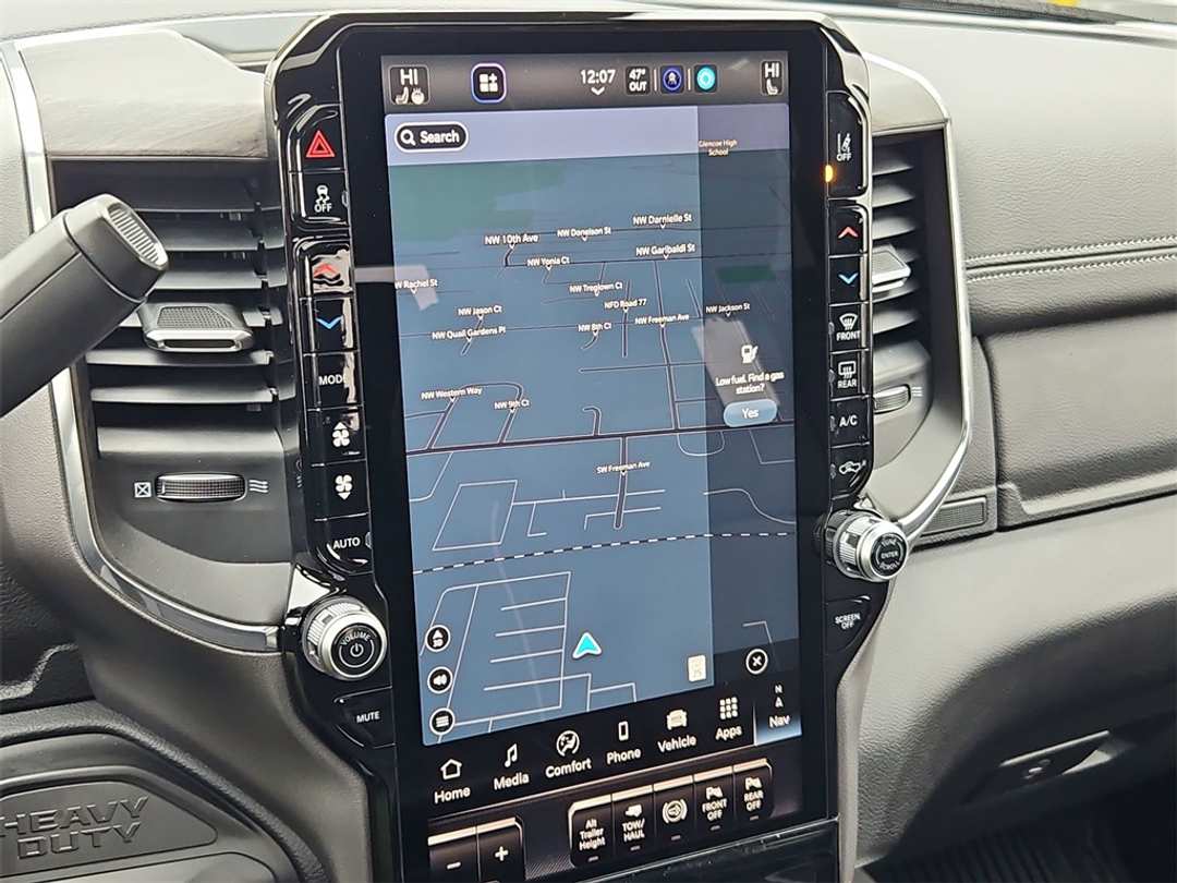 2026 Ram 3500 Laramie - Image 19