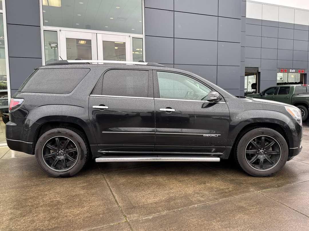 2015 GMC Acadia Denali - Image 2