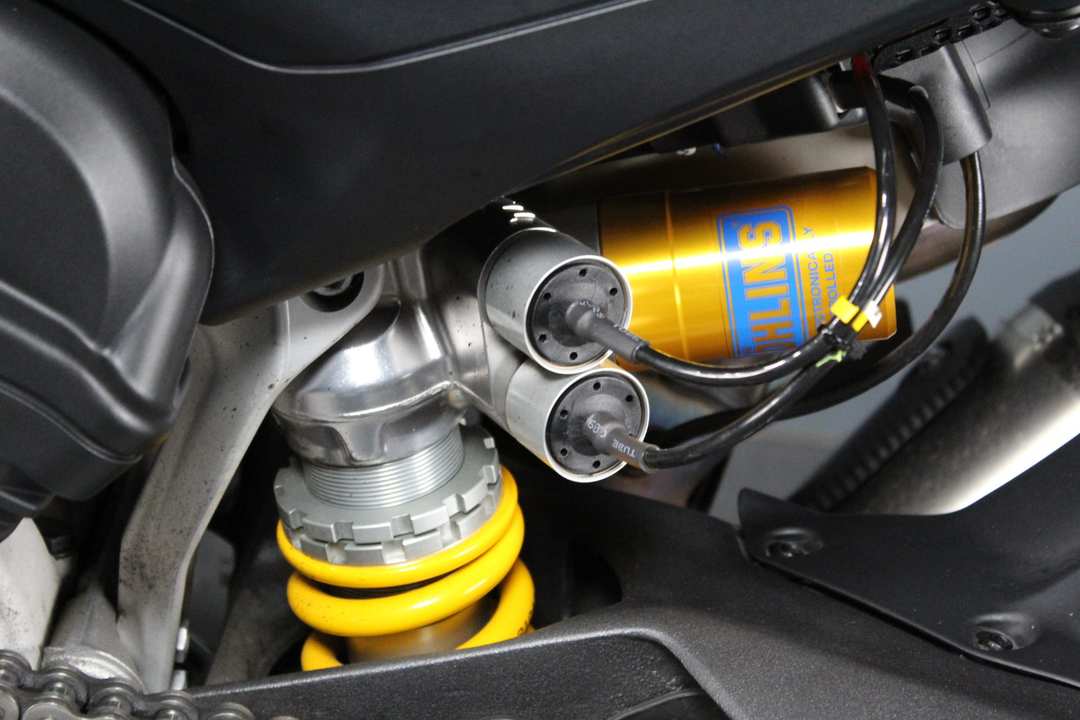 2022 Ducati Streetfighter V4 S - Image 18