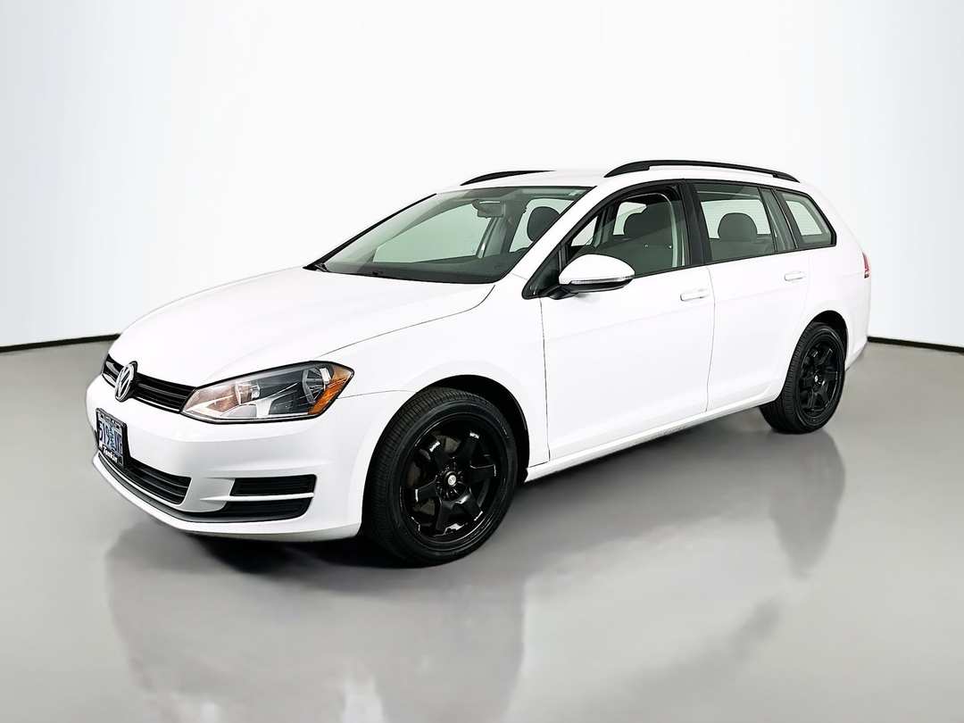 2016 Volkswagen Golf Sportwagen S - Image 3