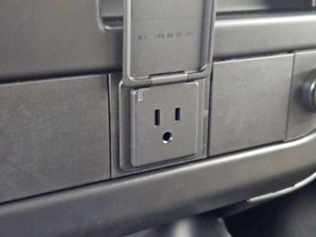 2025 Chevrolet Express 2500 Work - Image 24