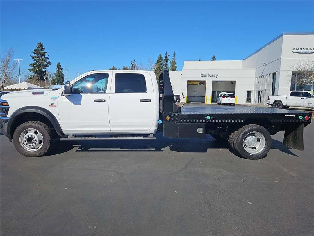 2026 Ram 5500Hd Tradesman - Image 3