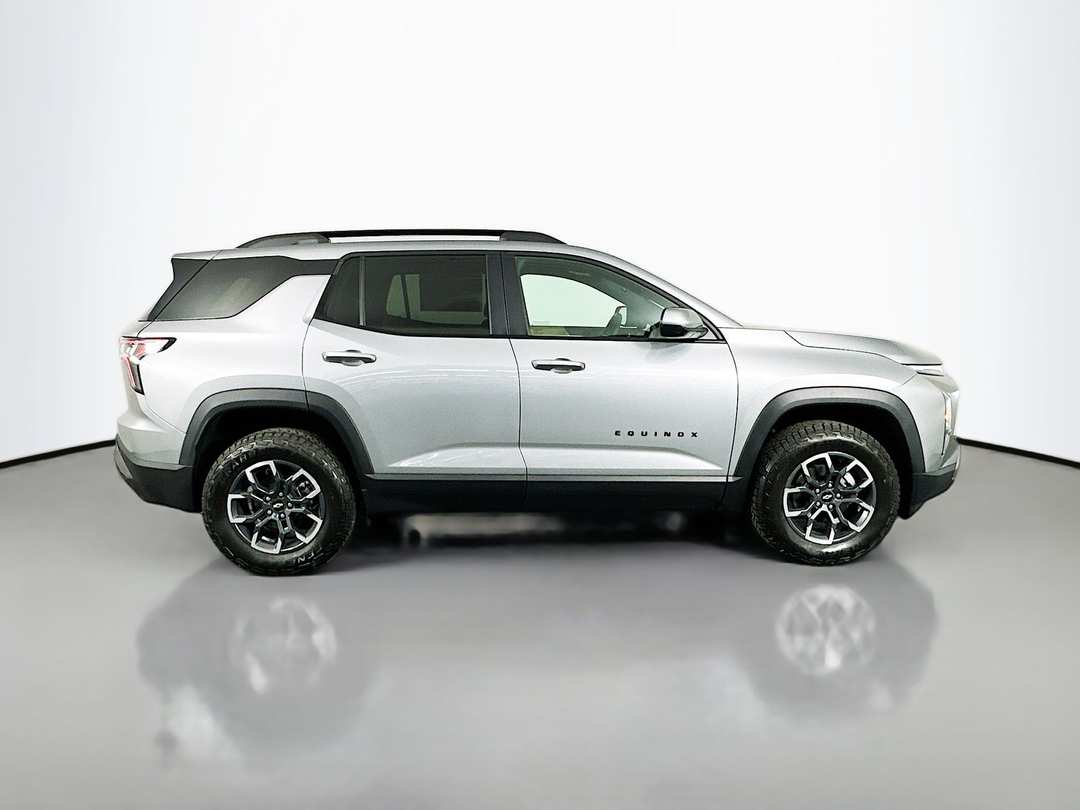 2026 Chevrolet Equinox ACTIV - Image 8