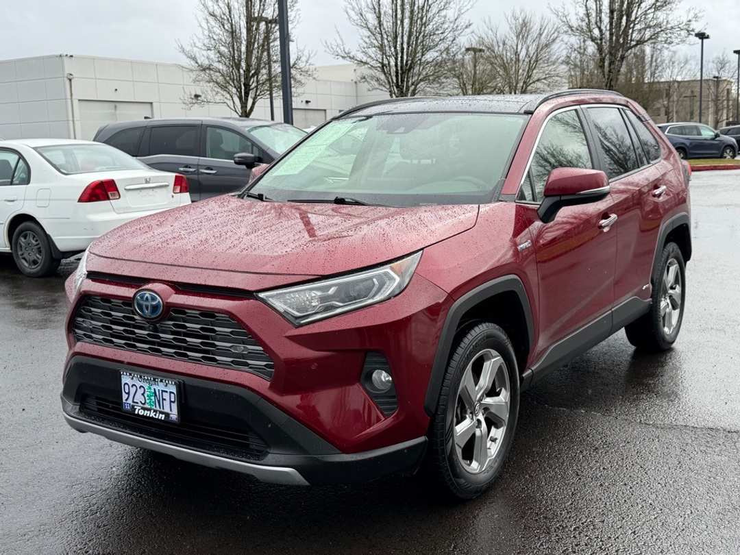 2019 Toyota Rav4 Limited - Image 4