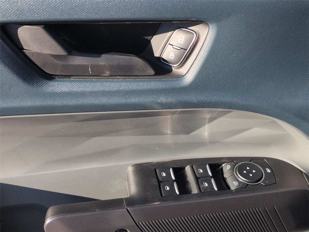 2026 Ford Maverick Lariat - Image 10