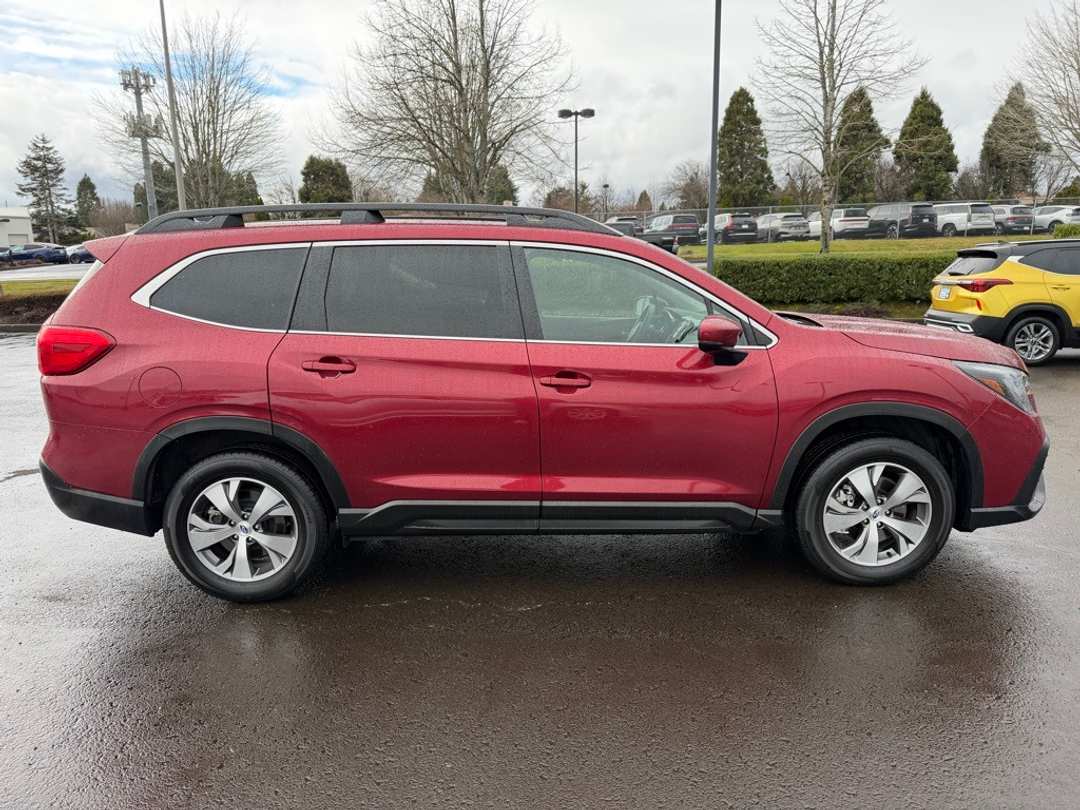 2024 Subaru Ascent Premium - Image 10