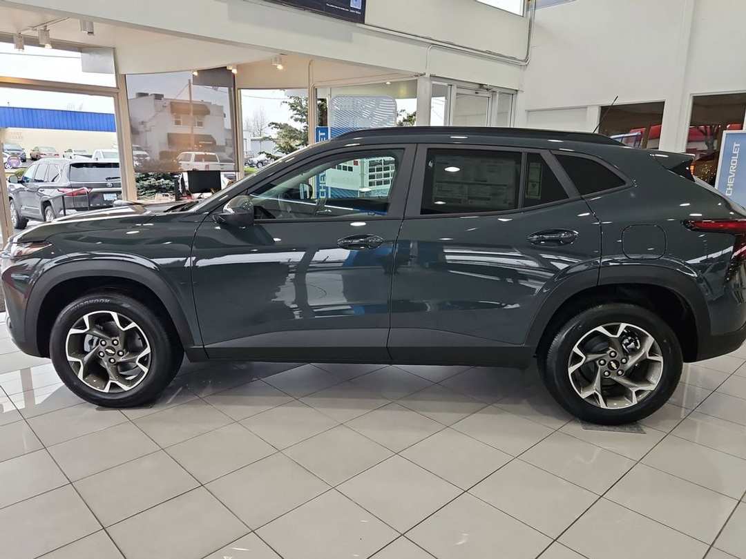 2026 Chevrolet Trax LT - Image 3