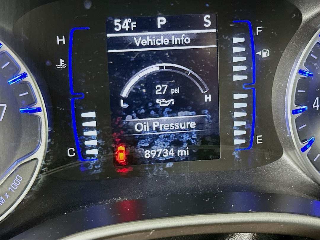 2019 Chrysler Pacifica Touring L - Image 13