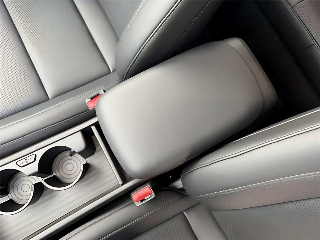 2026 Hyundai Kona Limited - Image 23