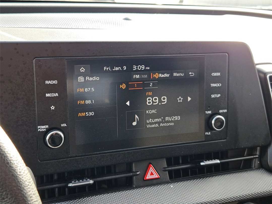 2024 Kia Sportage LX - Image 20