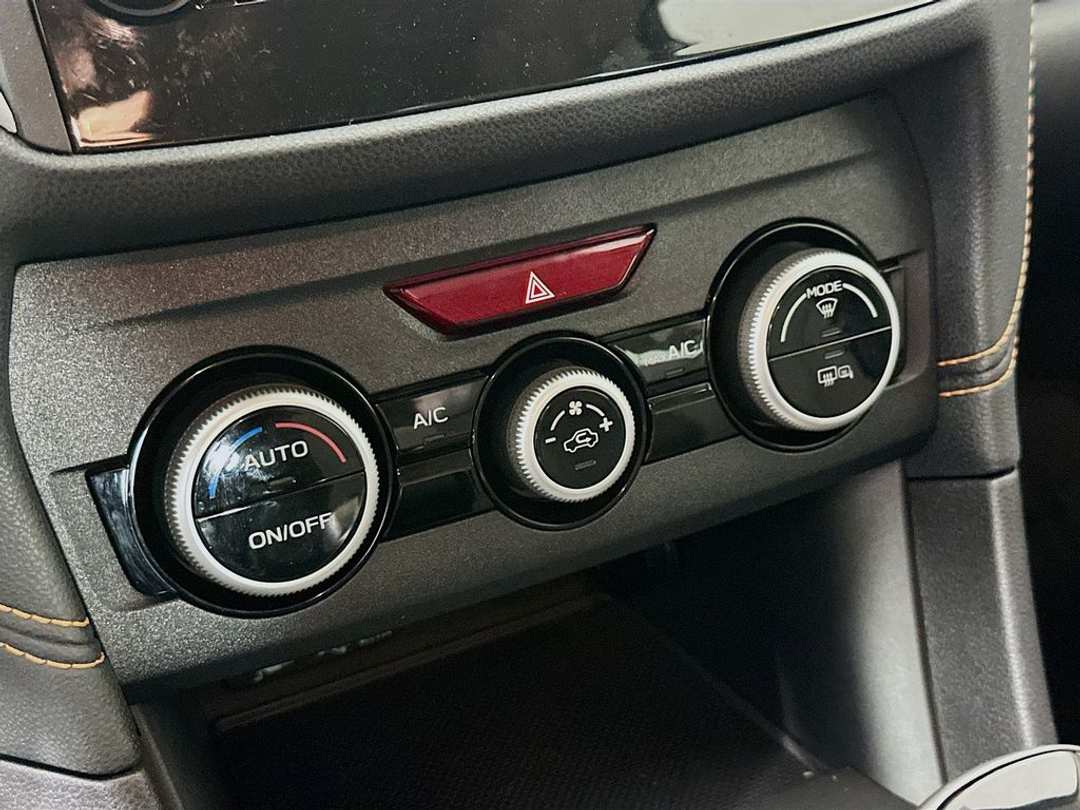 2022 Subaru Crosstrek Premium - Image 16