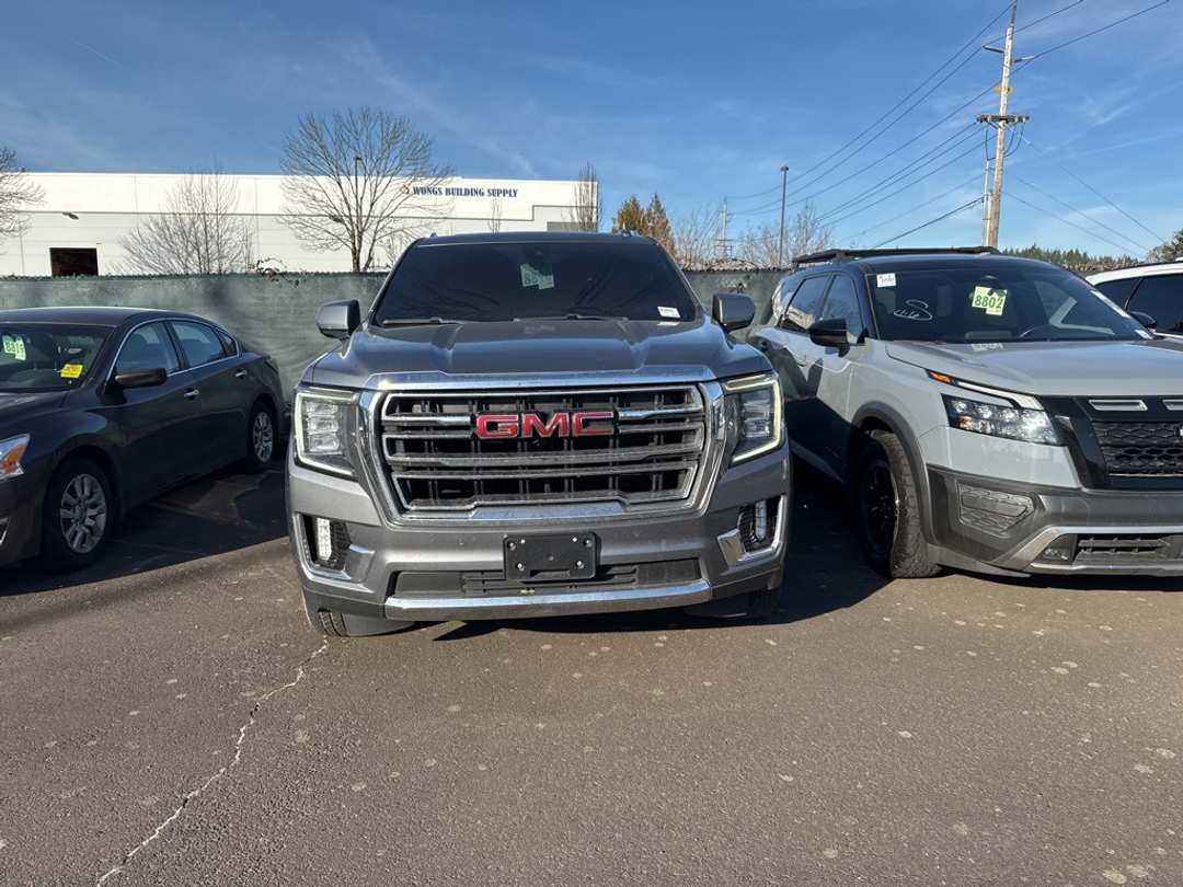 2021 GMC Yukon SLT - Image 2