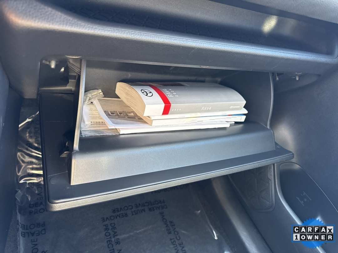 2024 Toyota Rav4 LE - Image 28