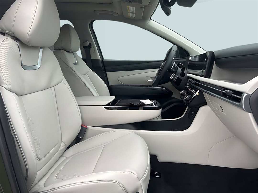 2026 Hyundai Tucson Limited - Image 11