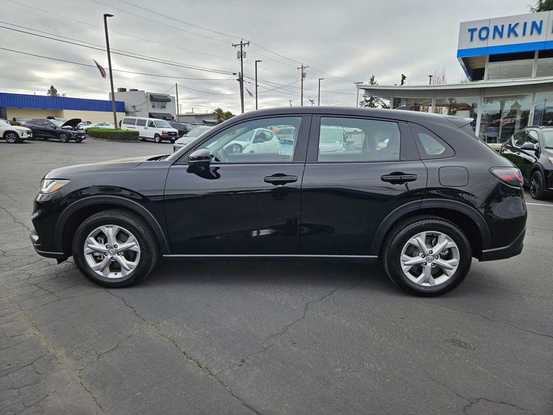 2025 Honda HR-V LX - Image 3