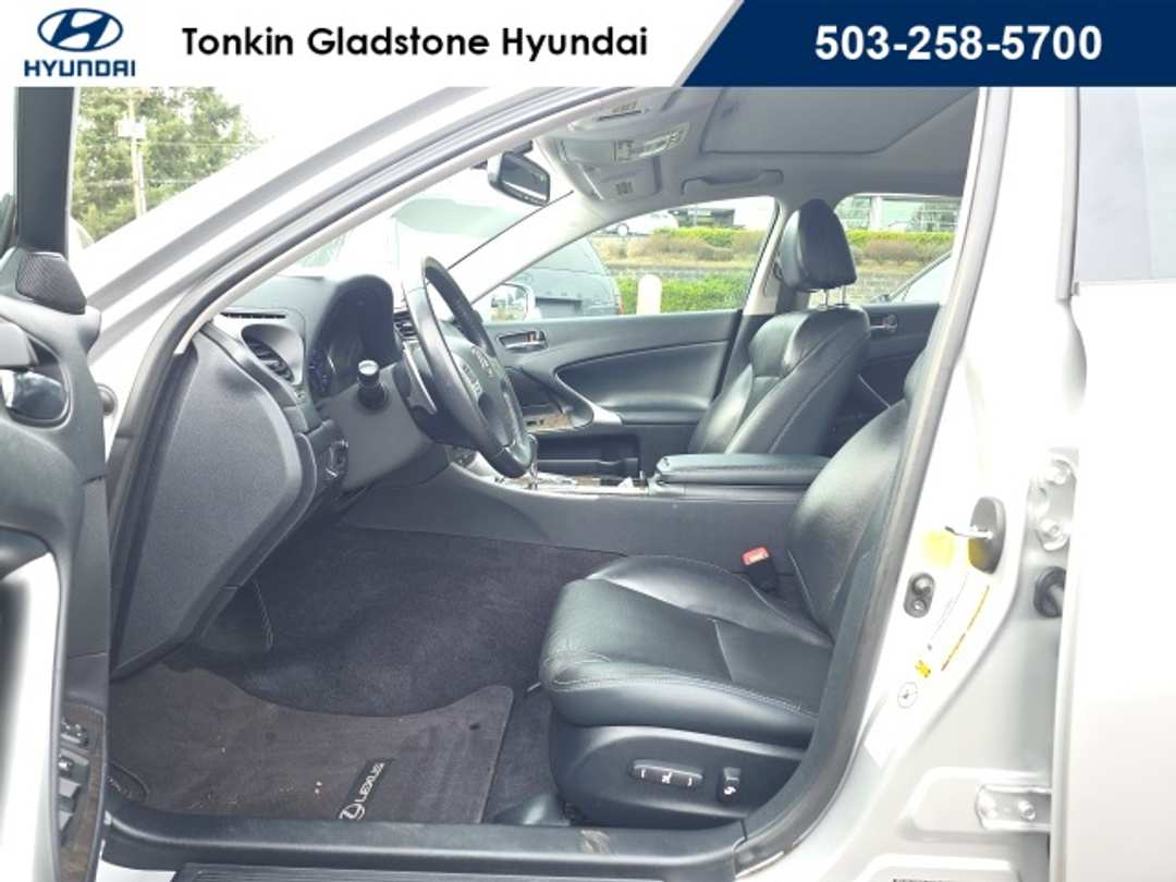 2011 Lexus Is 250 - Image 9