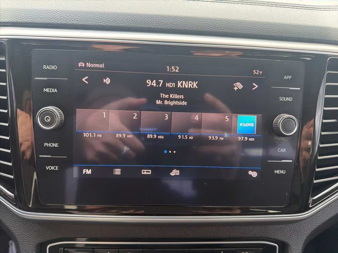 2018 Volkswagen Atlas SEL - Image 40