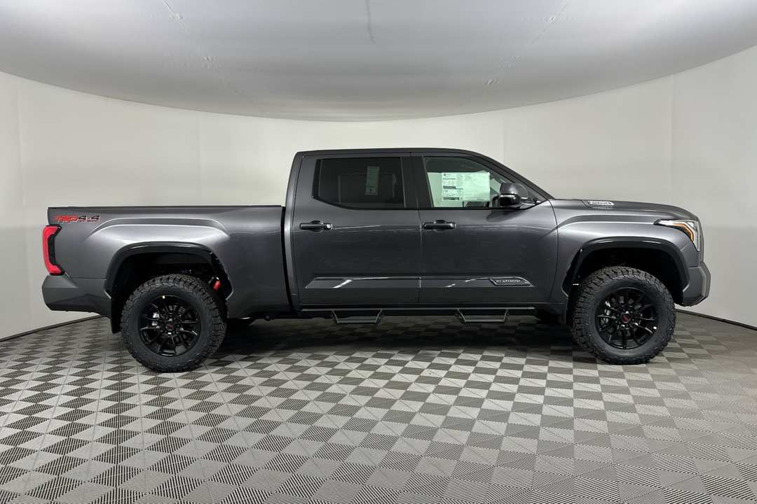 Toyota Tundra - Image 3