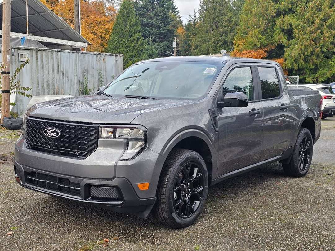 2025 Ford Maverick XLT - Image 3